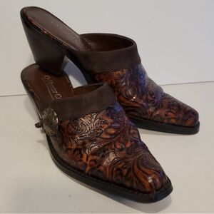 Vintage 90s Coldwater Creek Brown Embossed Western Mules